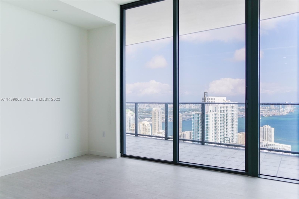 1000 Brickell Plaza - Photo 7