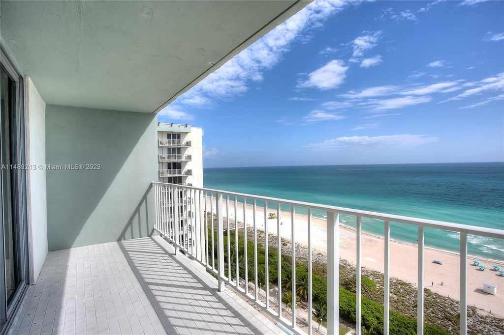 5701 Collins Ave - Photo 0