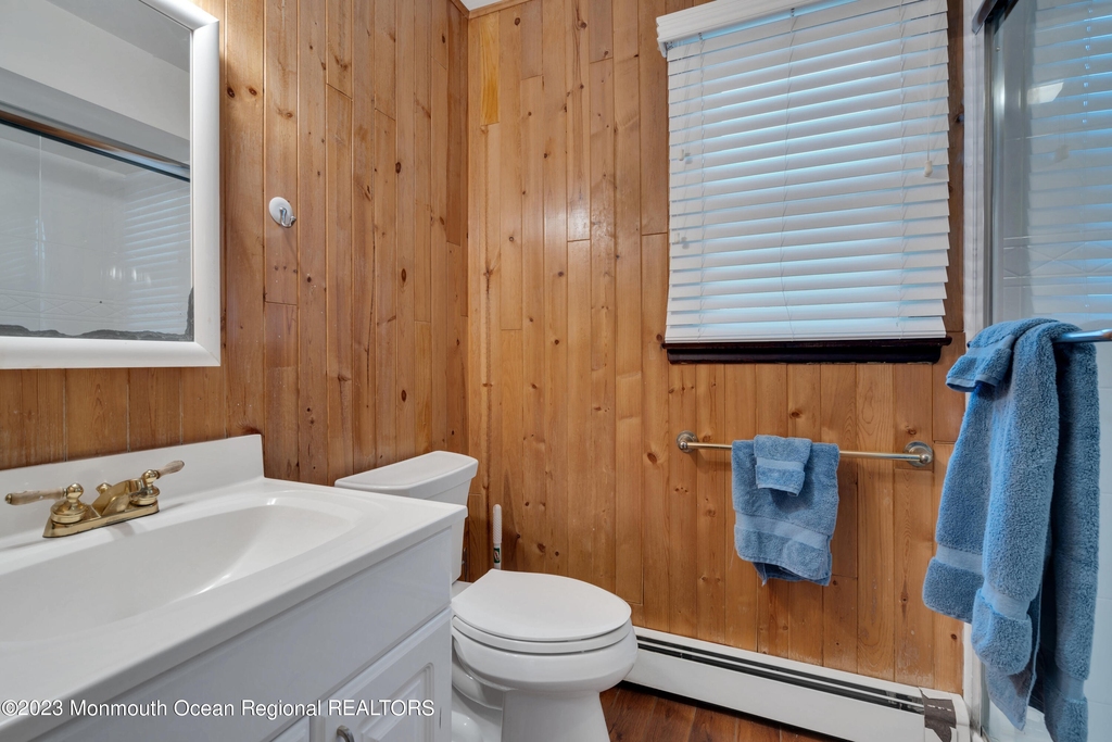 424 Essex Avenue - Photo 6