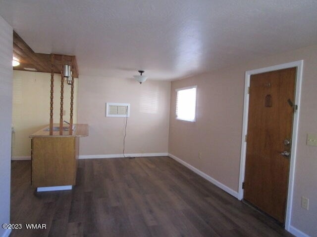541 N 10th Place - Photo 3