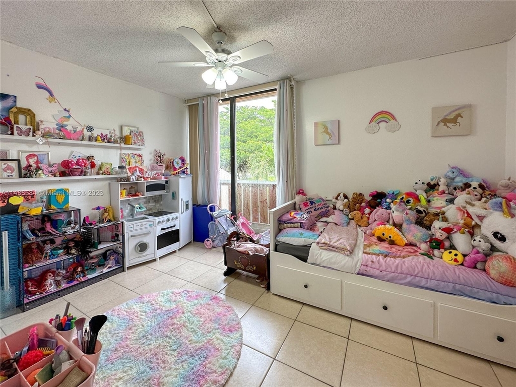 12320 Sw 18th Ter - Photo 10