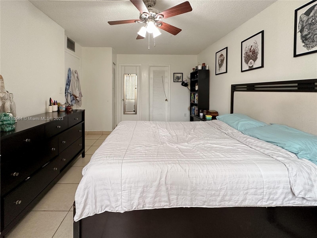 12320 Sw 18th Ter - Photo 7