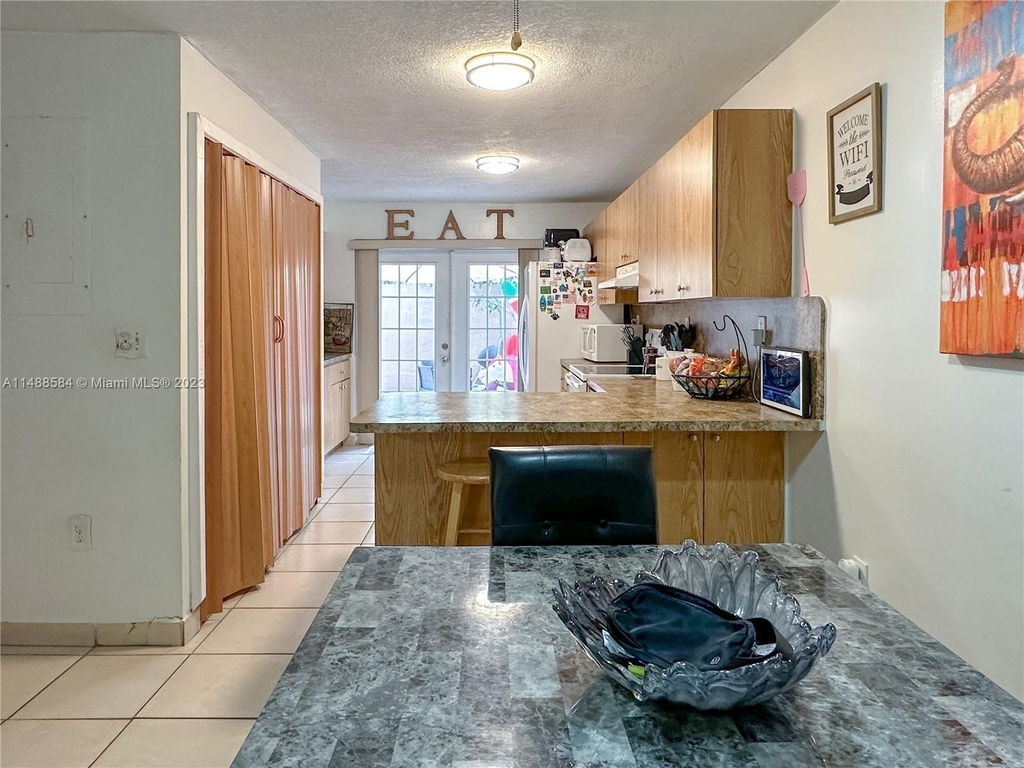 12320 Sw 18th Ter - Photo 6