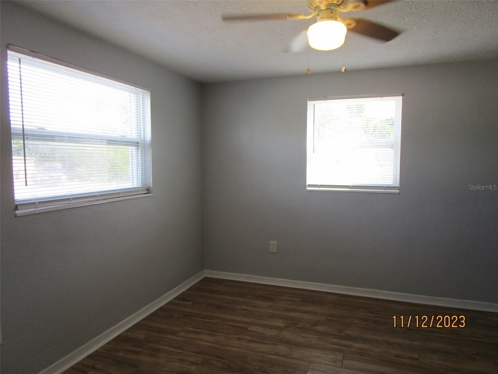 5032 Odyssey Avenue - Photo 6