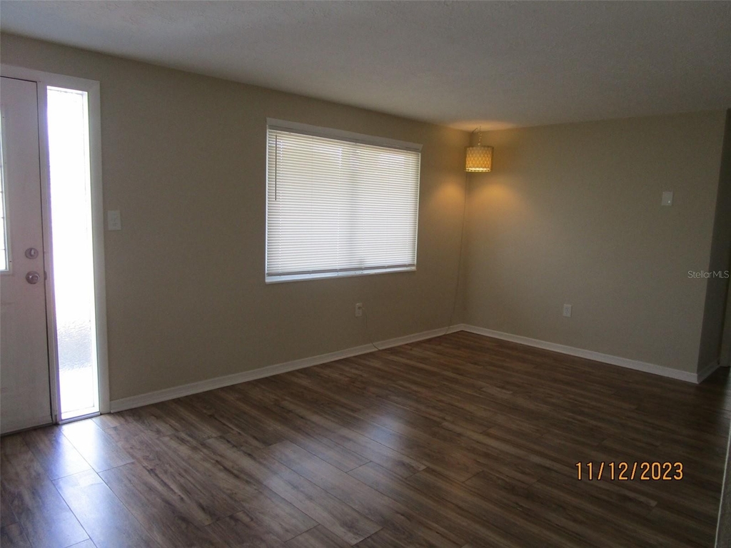 5032 Odyssey Avenue - Photo 2