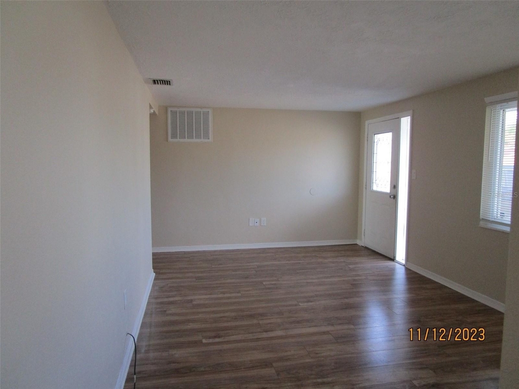 5032 Odyssey Avenue - Photo 3