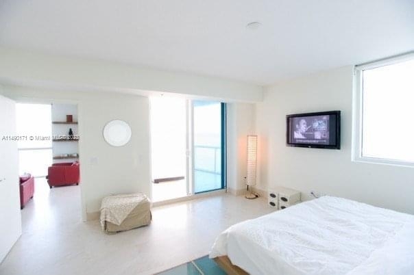 3801 Collins Ave - Photo 8