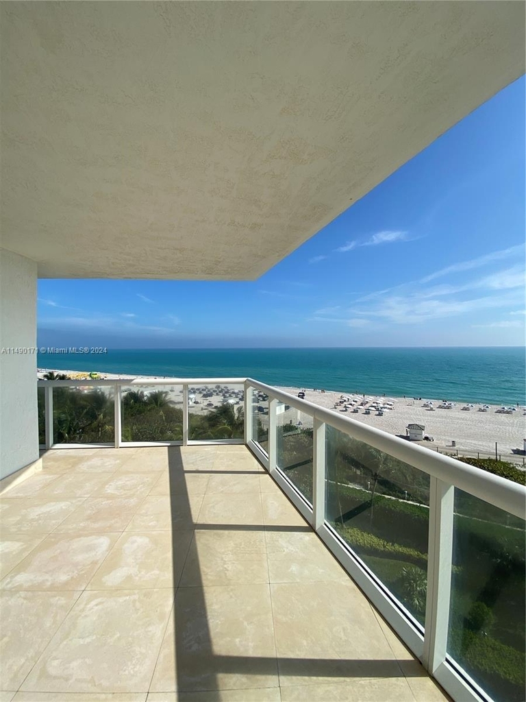3801 Collins Ave - Photo 19