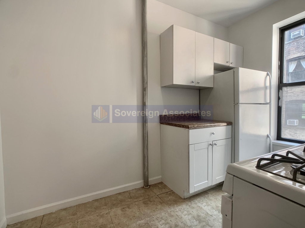 515 West 111th Street - Photo 12