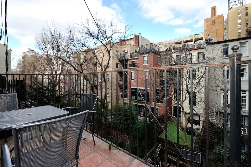 7 West 82nd Street - Photo 4