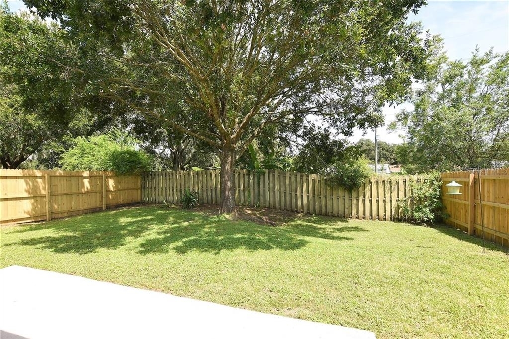 917 Pecan Street - Photo 22