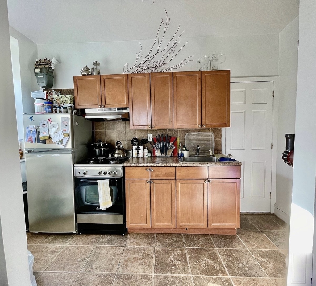 507 Manhattan Avenue - Photo 4