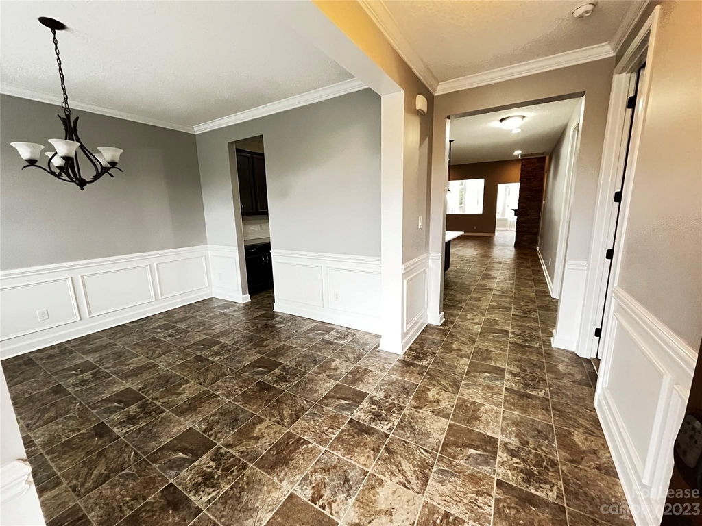 10105 Blackstone Drive - Photo 1