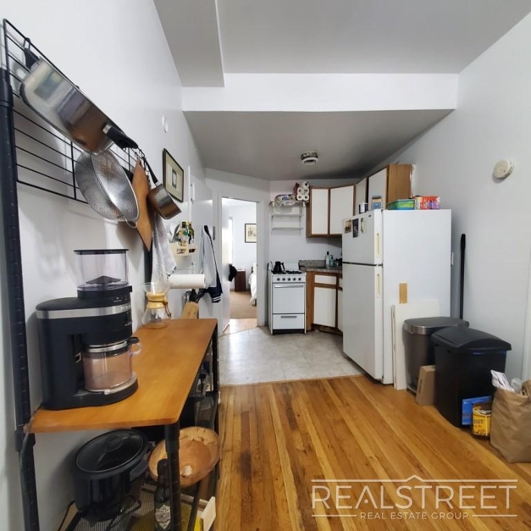 517 Third Avenue - Photo 12