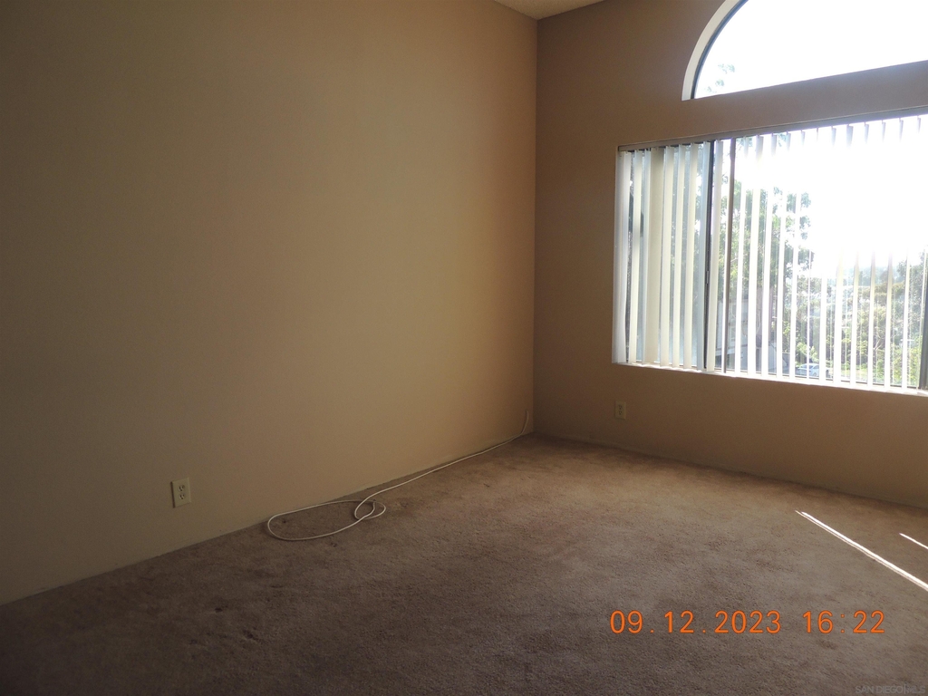 5990 Dandridge Ln - Photo 21