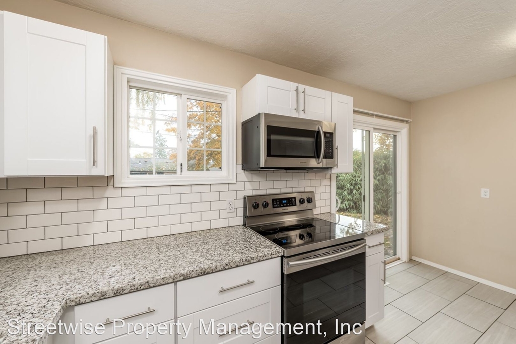 200 Sw 139th Ave - Photo 6