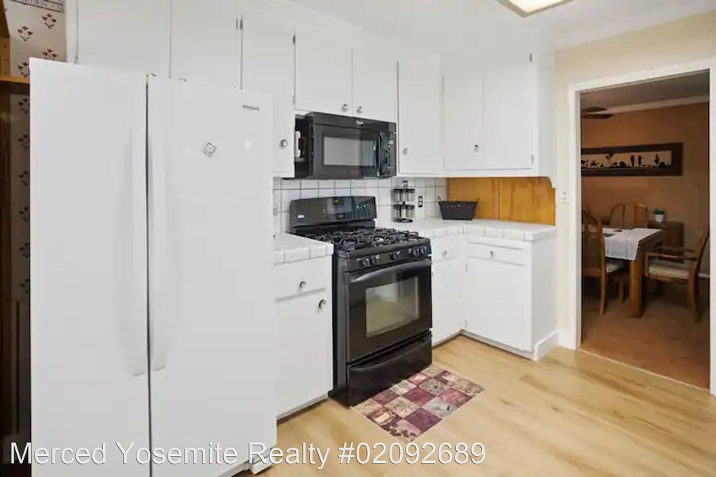 2915 Evelyn Ave - Photo 15