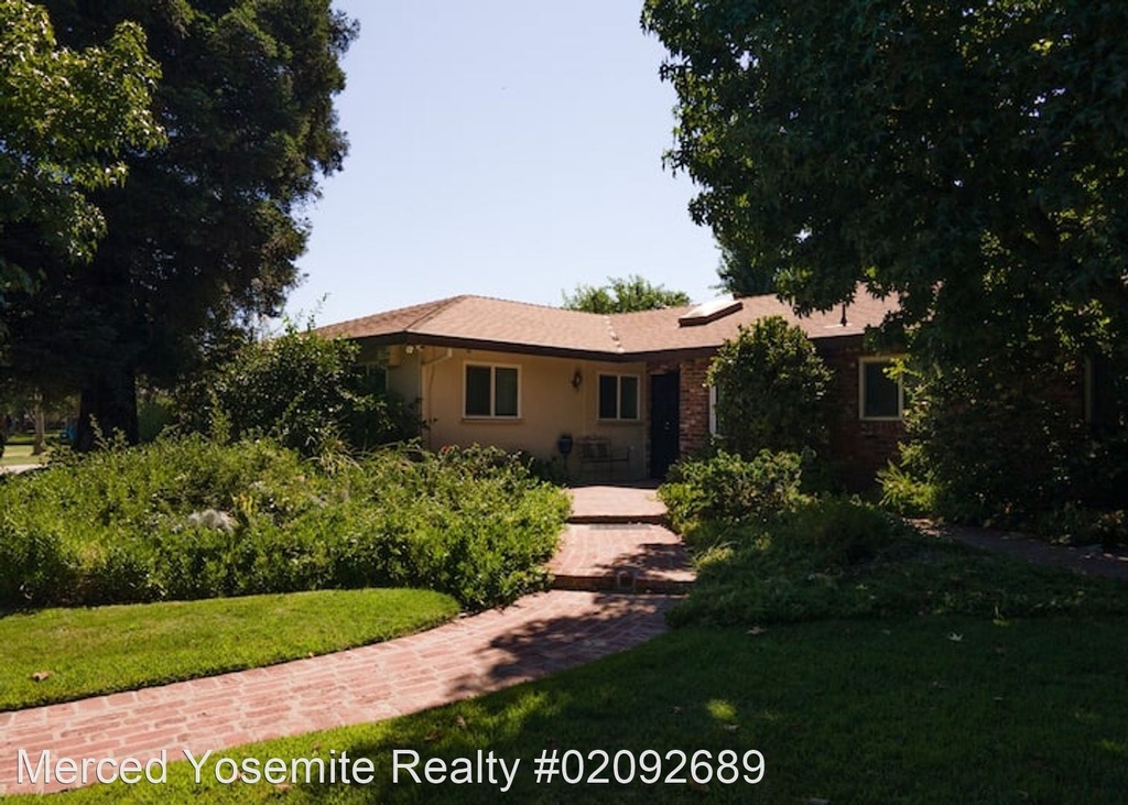 2915 Evelyn Ave - Photo 1