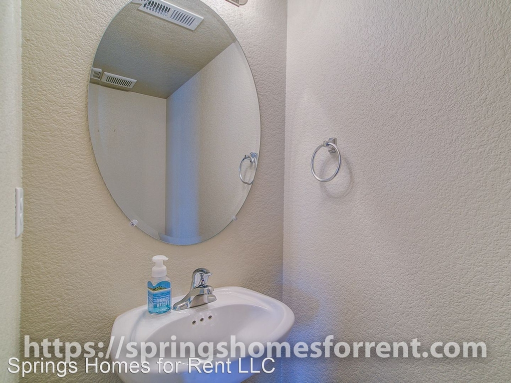 3759 Swainson Dr - Photo 8