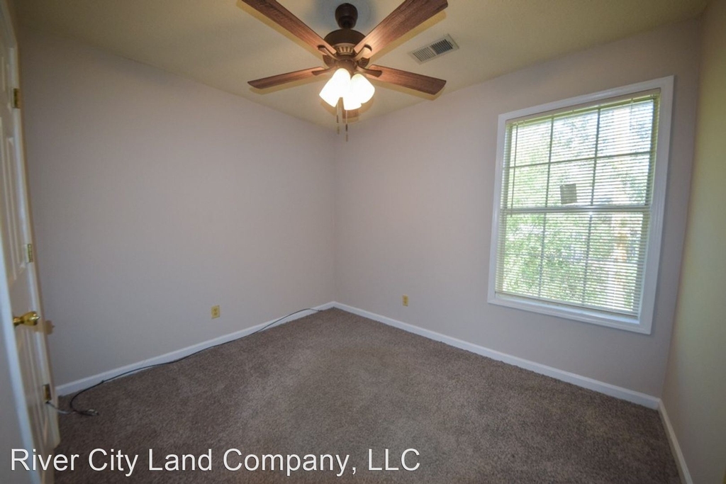 1156 Meadowlark Lane - Photo 16