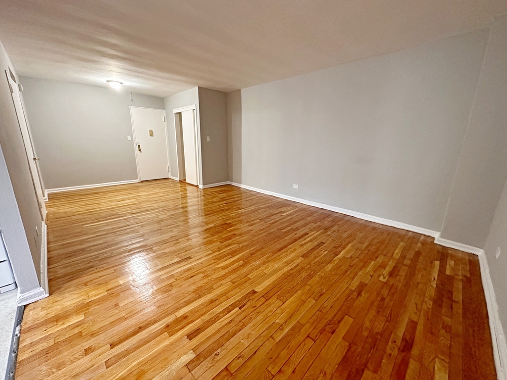 9303 Shore Road - Photo 4