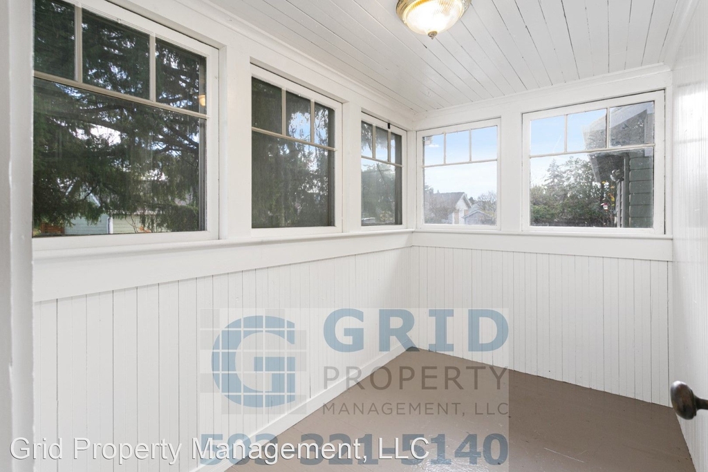 5622 Se 52nd Ave - Photo 11