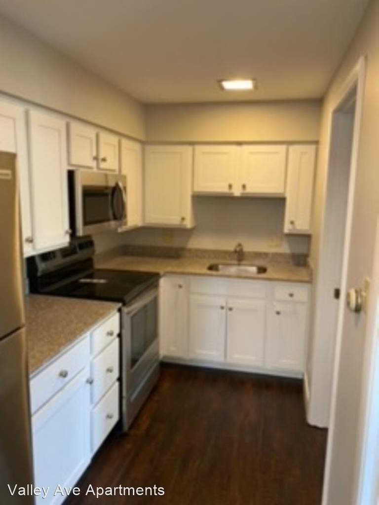 31-41 Valley Avenue - Photo 1