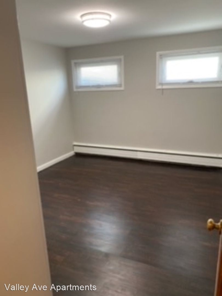 31-41 Valley Avenue - Photo 2