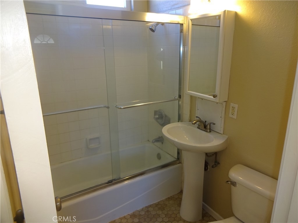 1220 Belmont Avenue - Photo 12