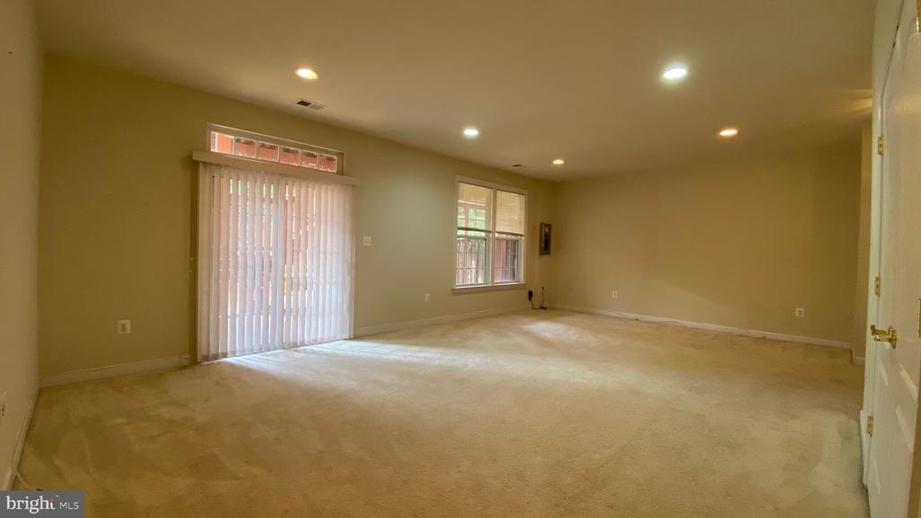 8853 Modano Pl - Photo 25