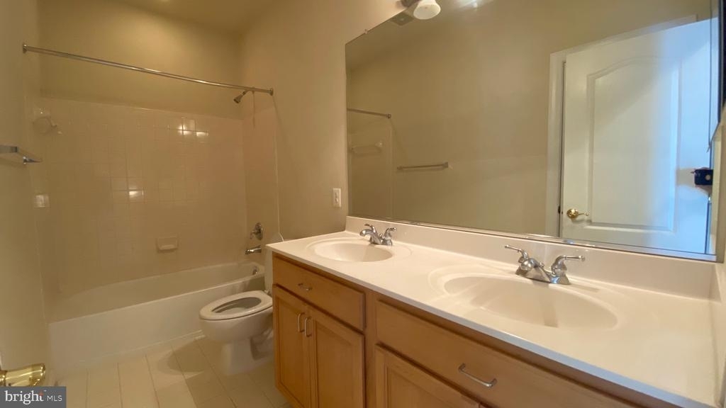 8853 Modano Pl - Photo 24