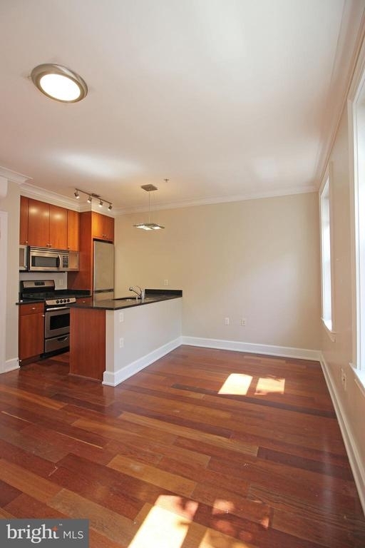 1121 24th St Nw - Photo 4