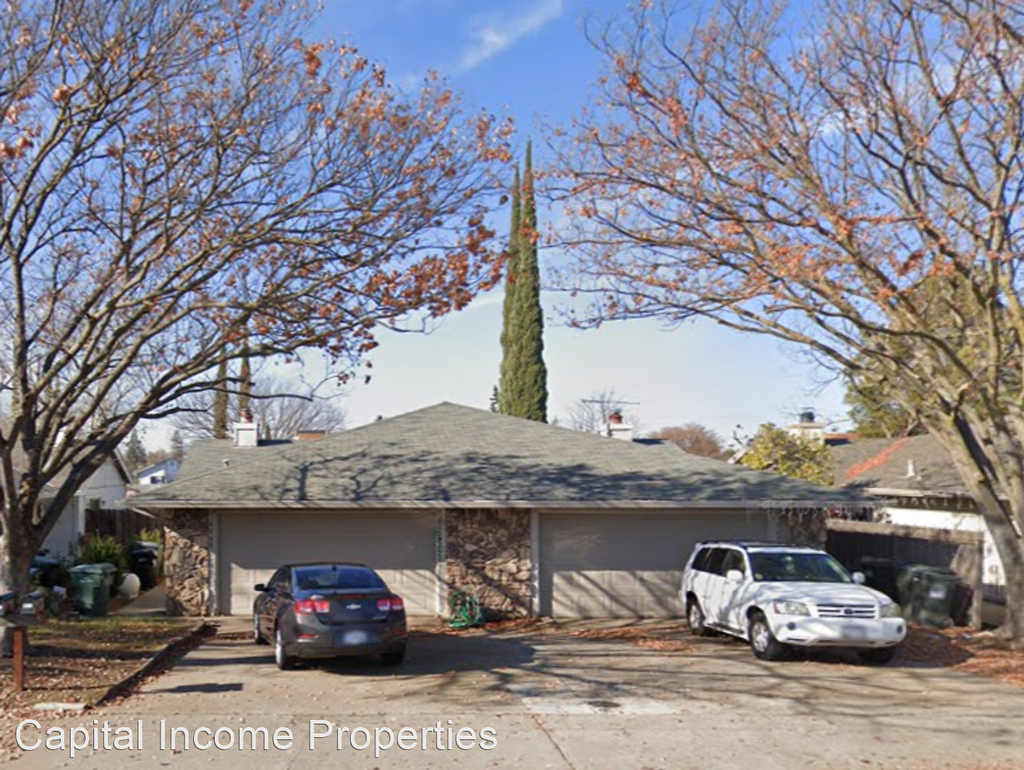 6669 Hillsdale Blvd - Photo 0