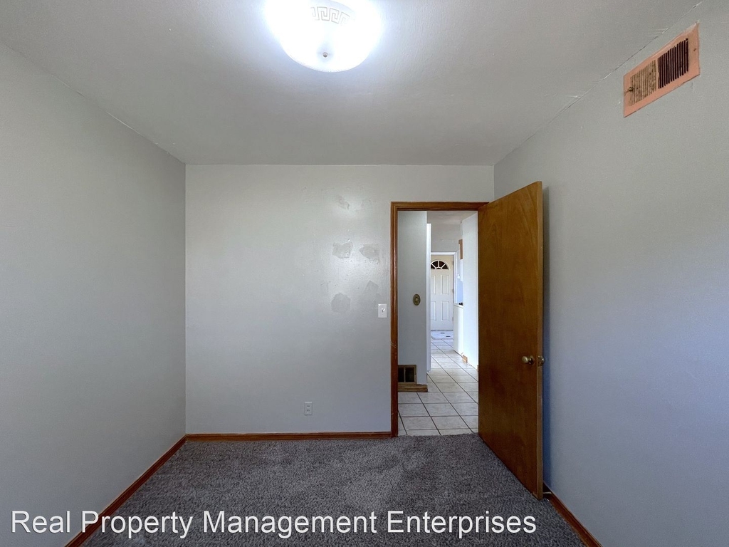 213 Nw 79th St - Photo 14