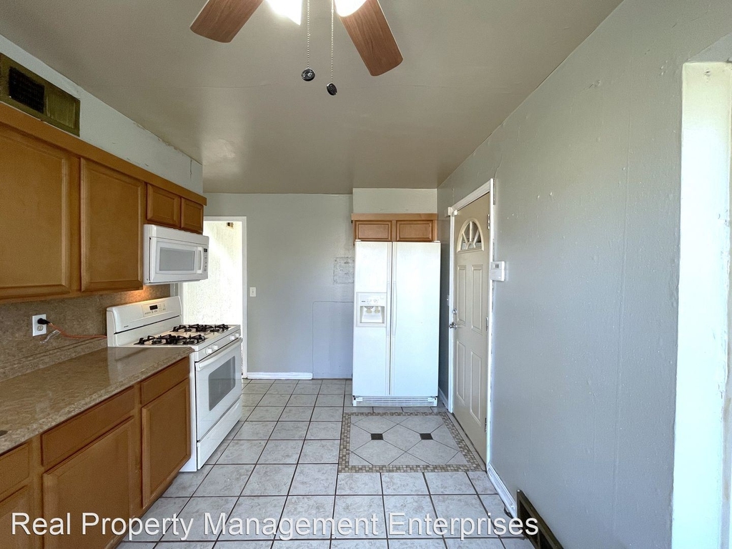 213 Nw 79th St - Photo 6