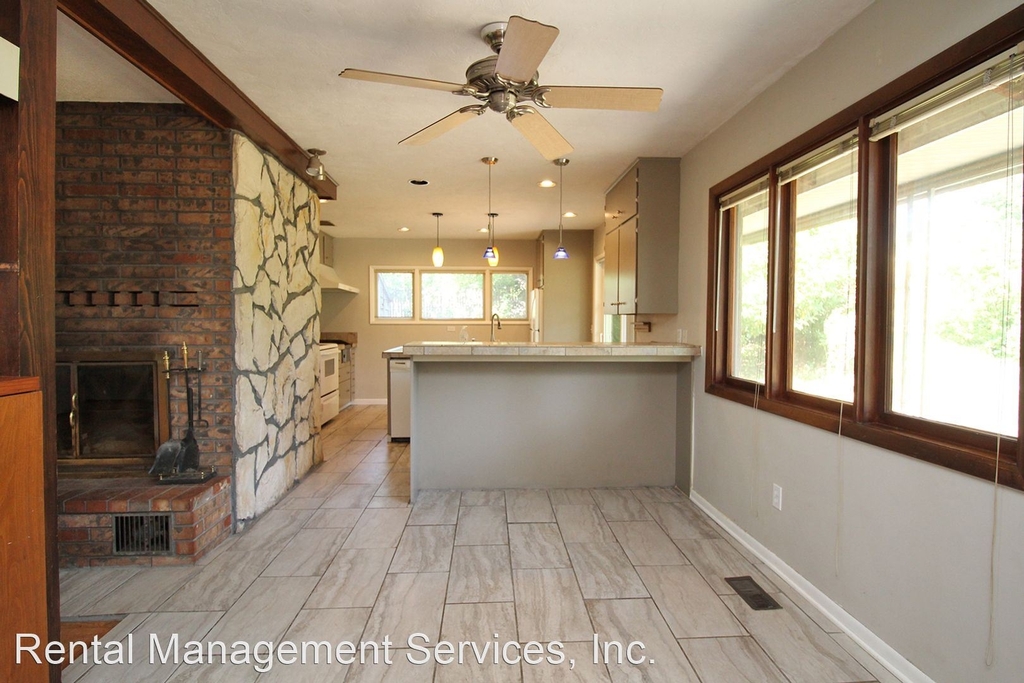 12608 Sw 64th Ave - Photo 6