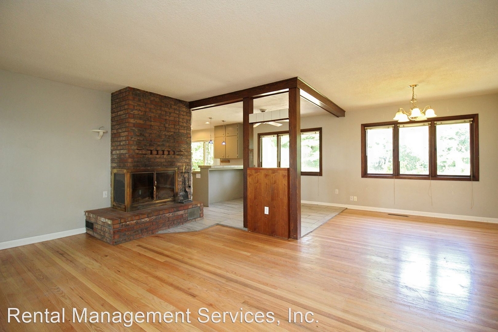 12608 Sw 64th Ave - Photo 2