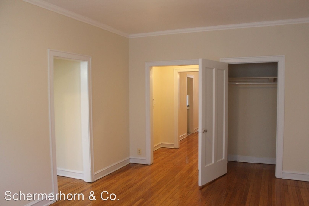 704-10 Hinman Ave. - Photo 4