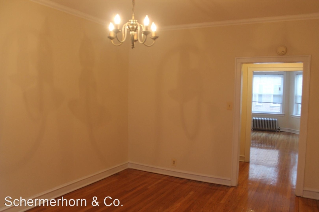 704-10 Hinman Ave. - Photo 6