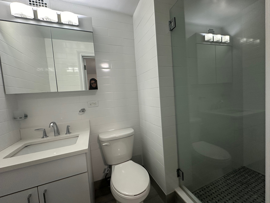 219 East 69th Street - Photo 7