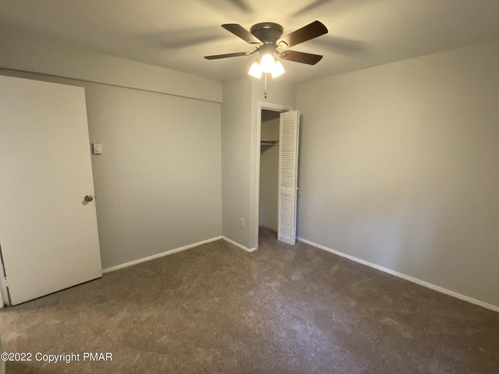 896 Country Place Drive - Photo 22