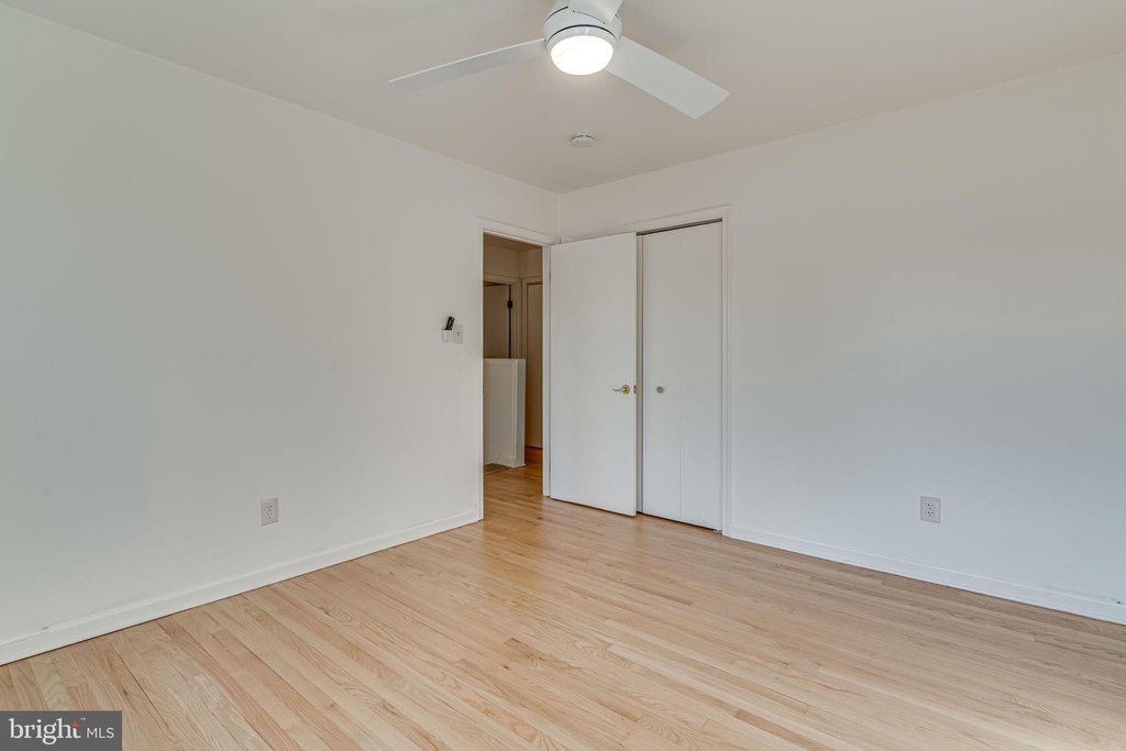 2419 1st Street S - Photo 18