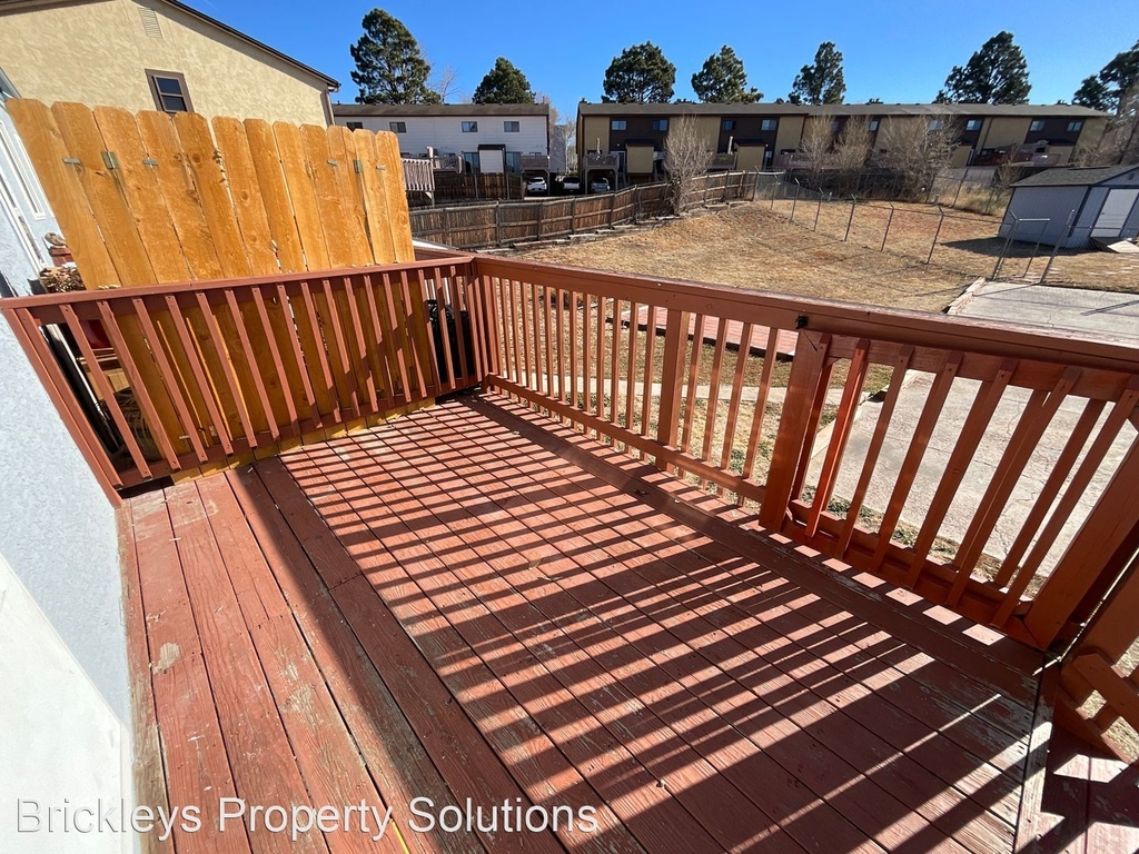 4725 Picturesque Dr - Photo 6