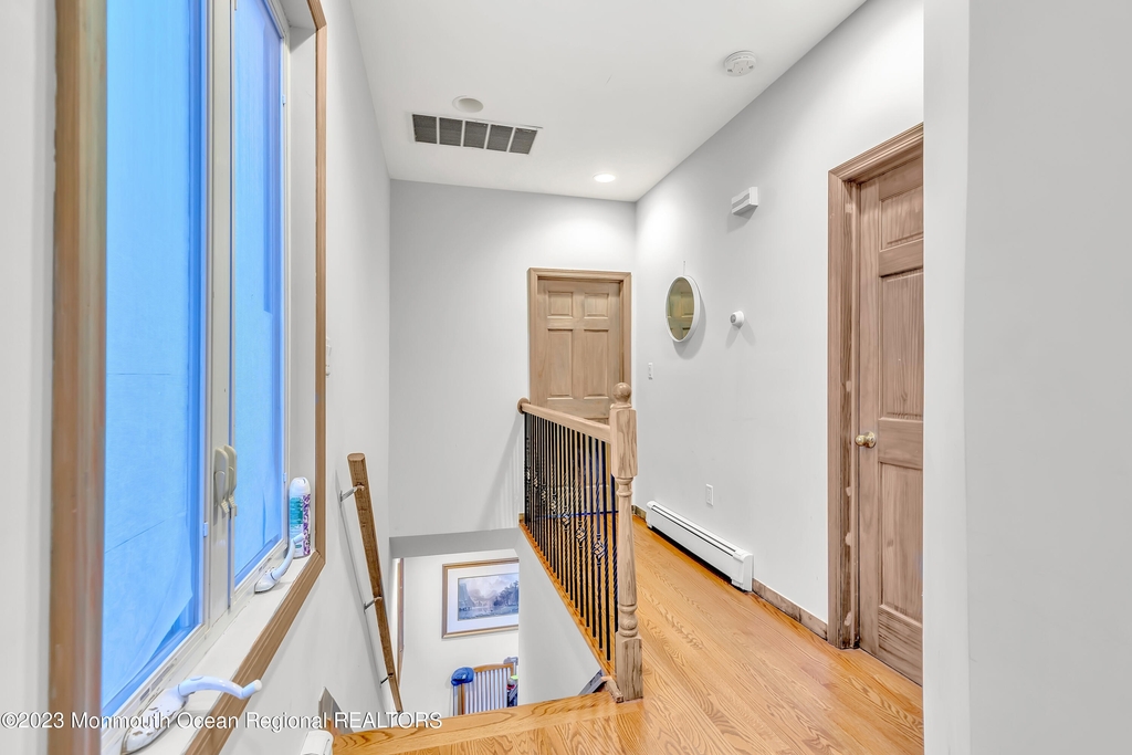 414 Newark Avenue - Photo 15