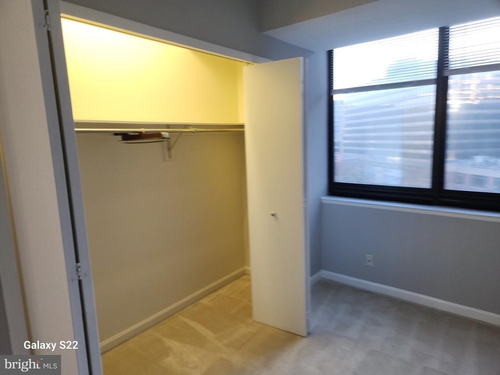 1805 Crystal Dr - Photo 13