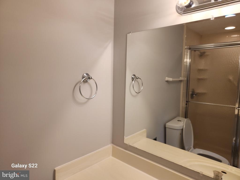 1805 Crystal Dr - Photo 8