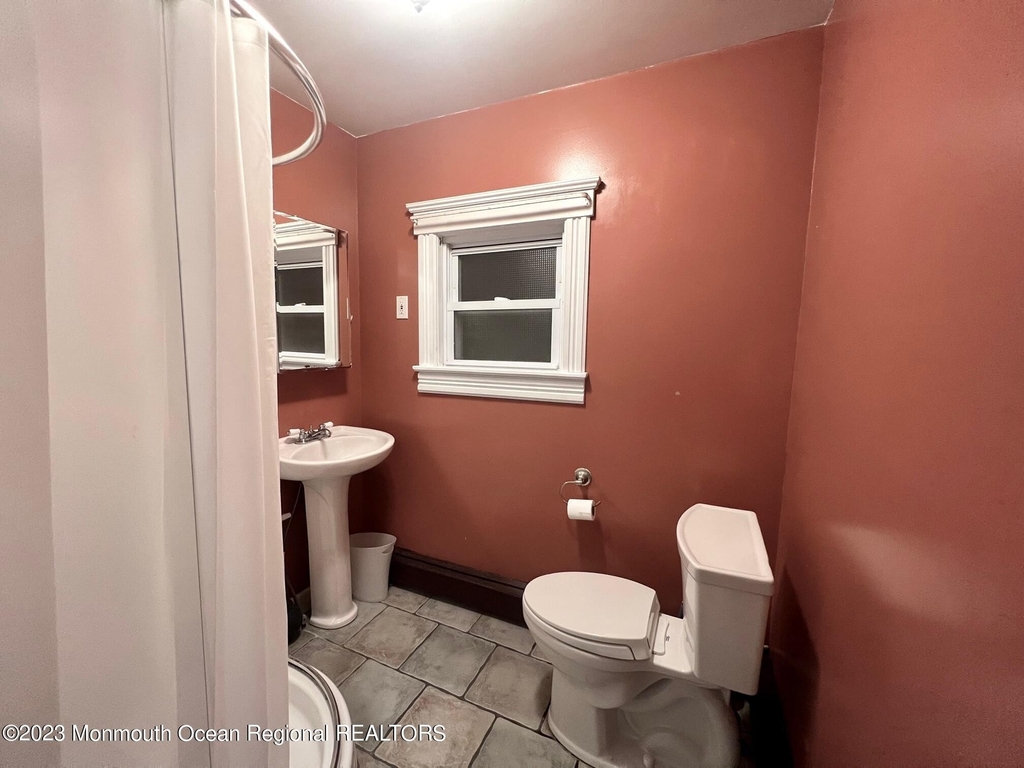 208 14th Avenue - Photo 12