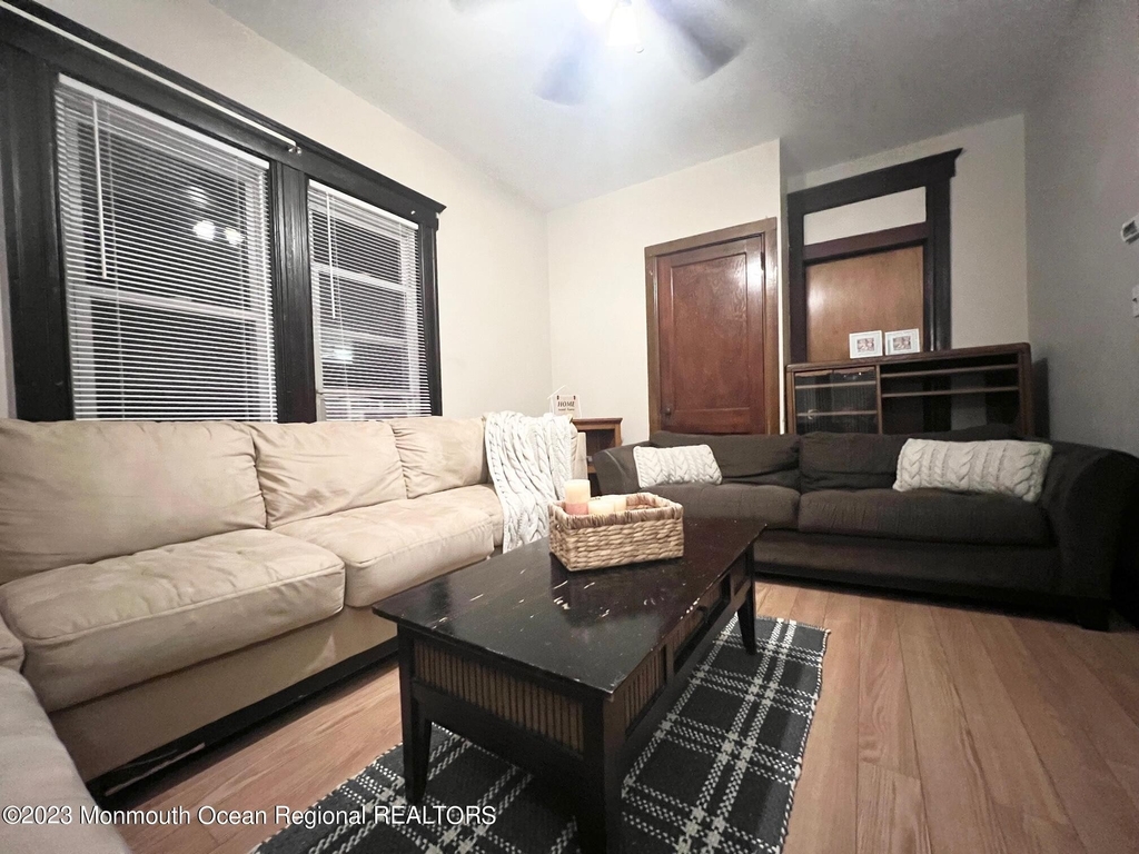 208 14th Avenue - Photo 2