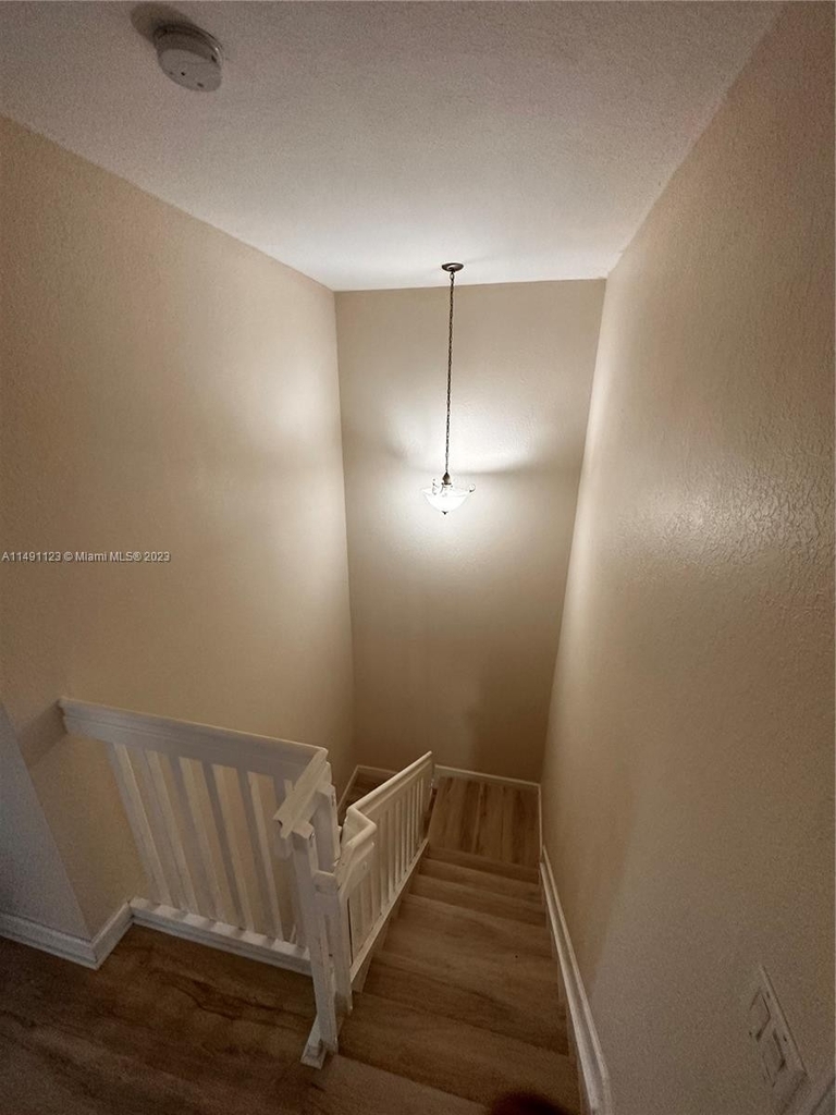 11303 Sw 239th St - Photo 23