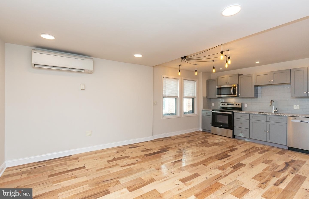 15 E Lancaster Avenue - Photo 30